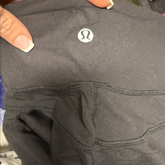 Lululemon Rare Rider Crops - Picture 4 of 7